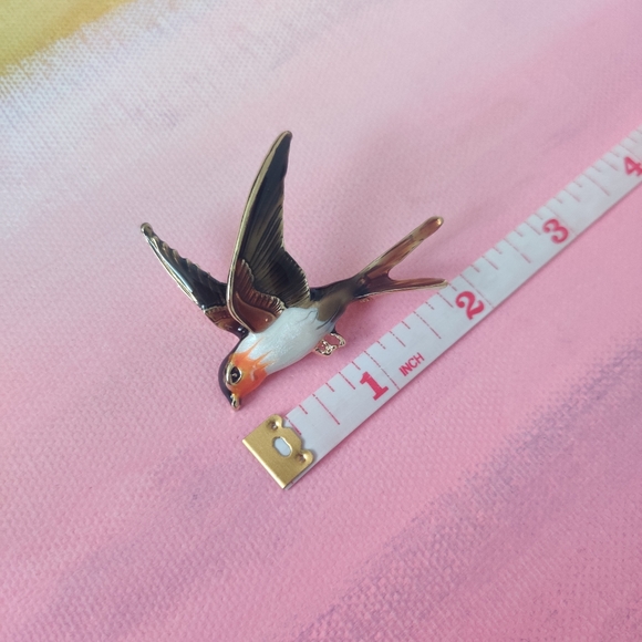 Unisex bird lover brooch - Picture 3 of 4